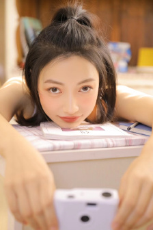 拱逼
